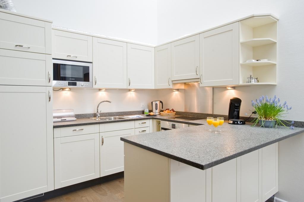 Resort Walensee Appartements Унтертерцен Номер фото